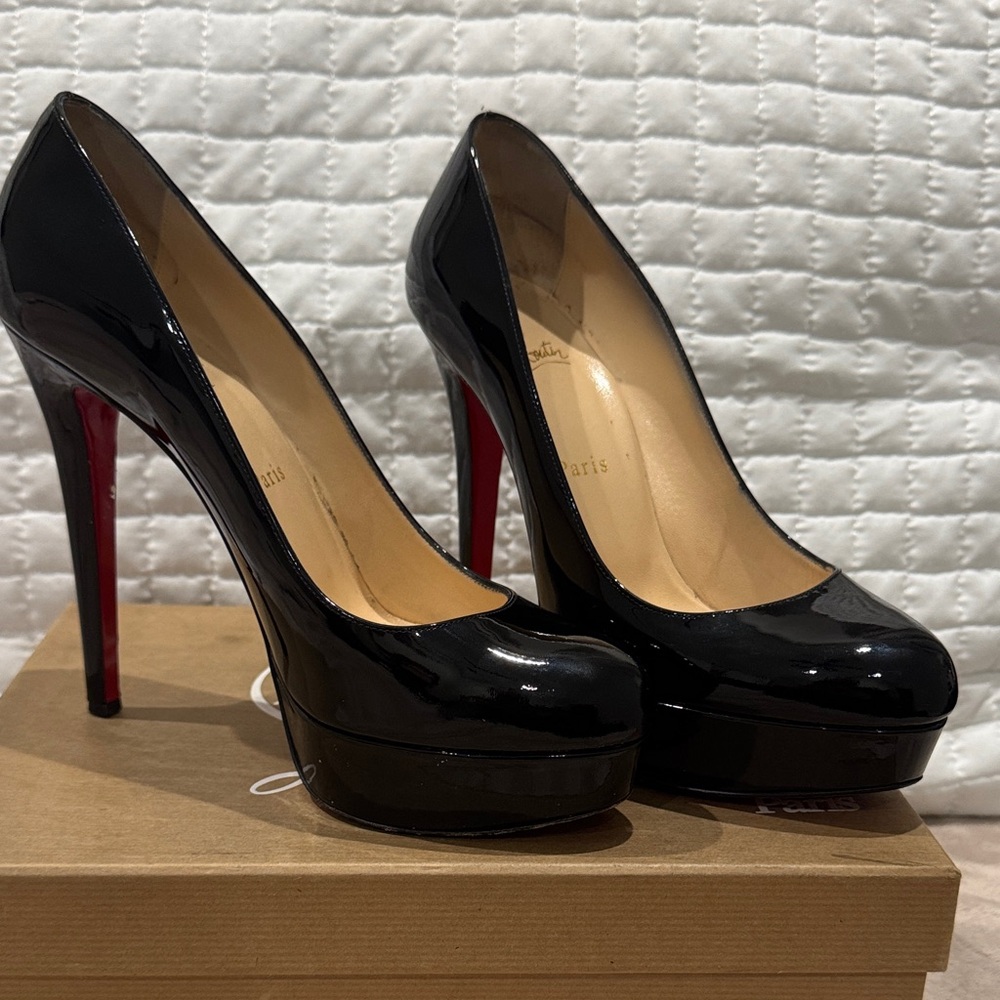 Christian Louboutin Bianca classic pump